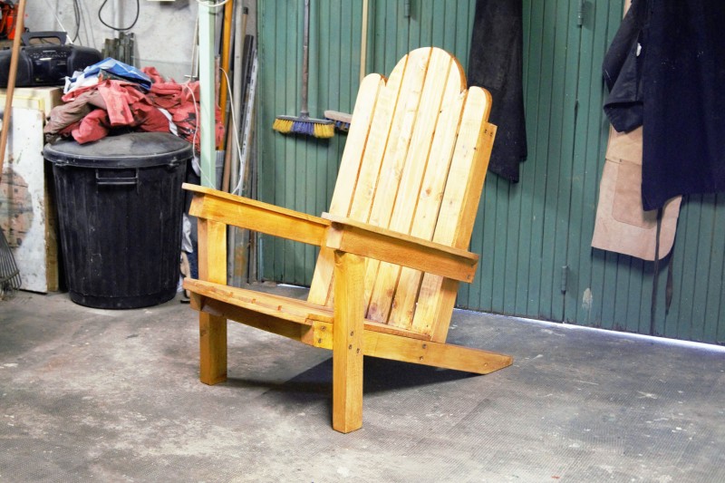 fabriquer un fauteuil de jardin en palettes - blog jeanne s'amuse