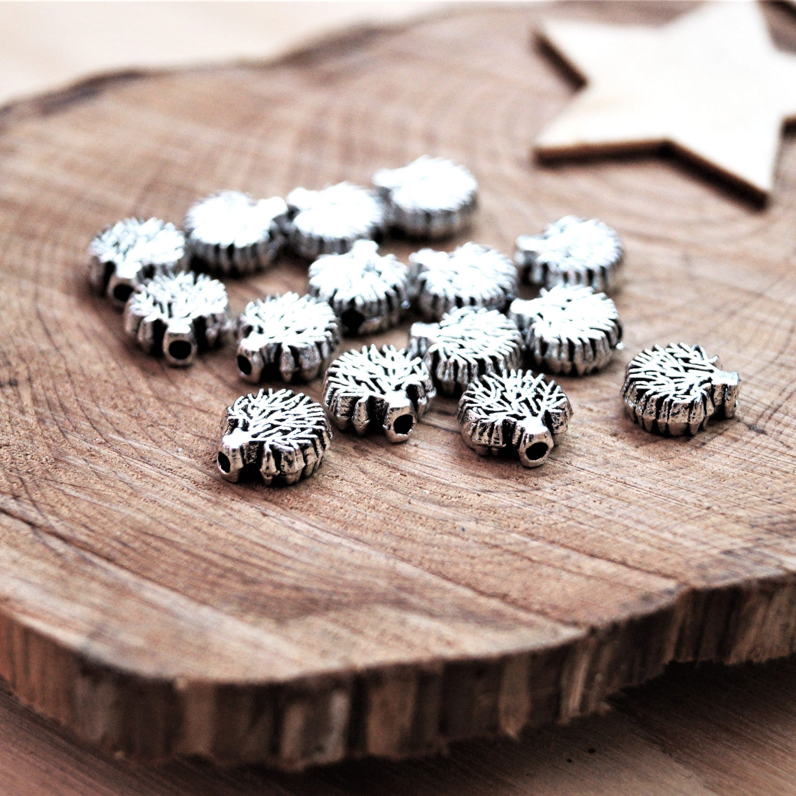 Perles arbre de vie en métal 8*8 mm – Image 5