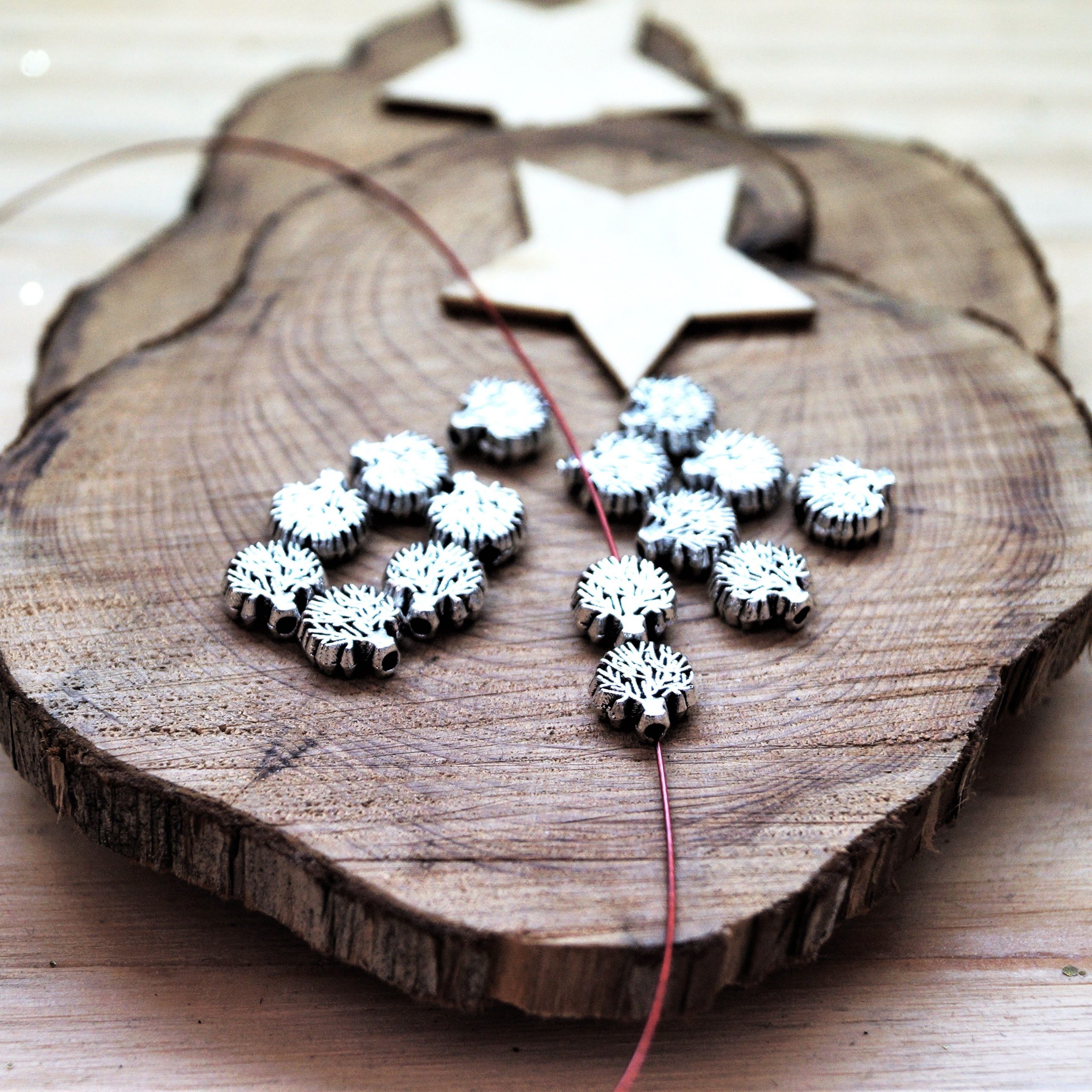 Perles arbre de vie en métal 8*8 mm – Image 7