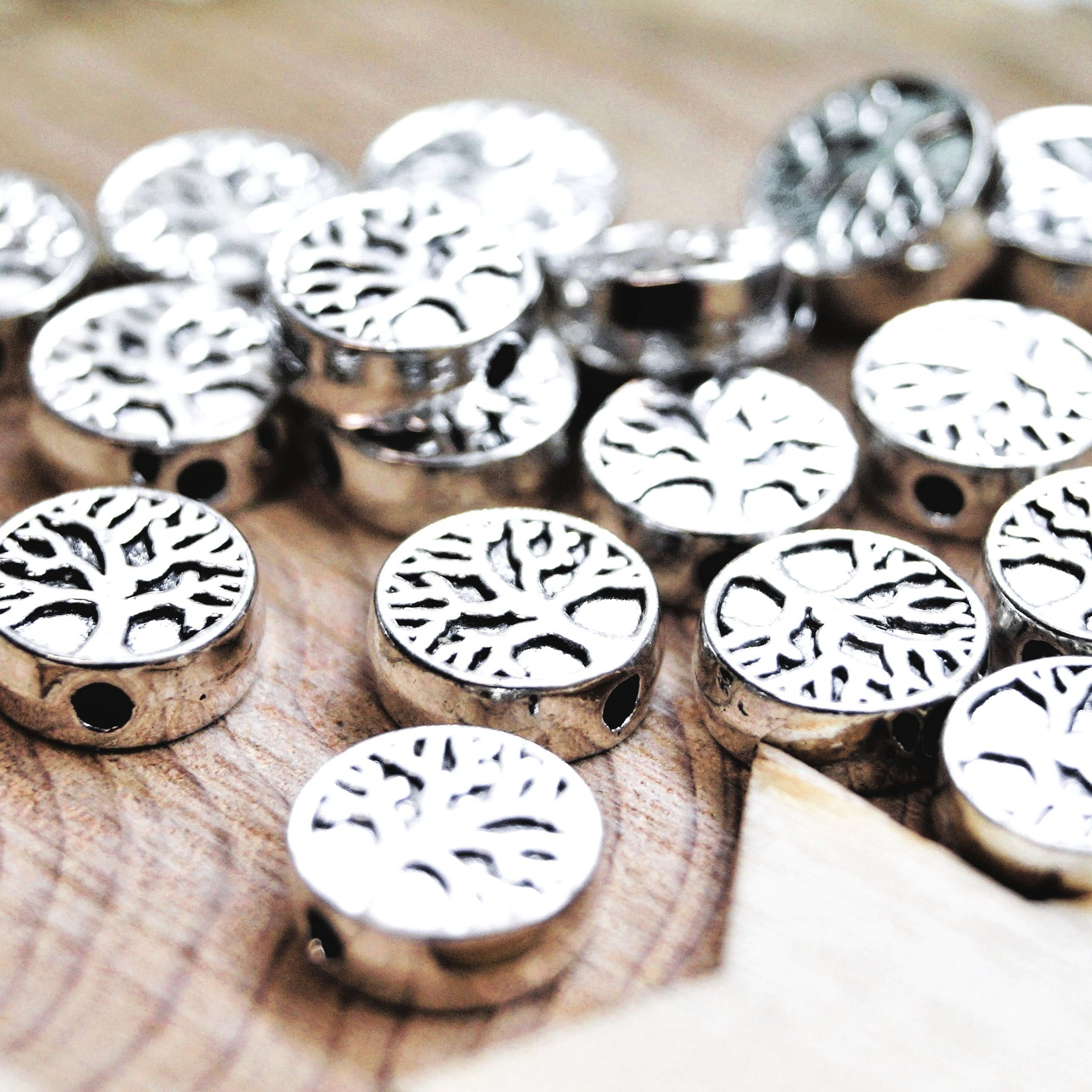 Perles arbre de vie en métal 9 mm par 10 – Image 7