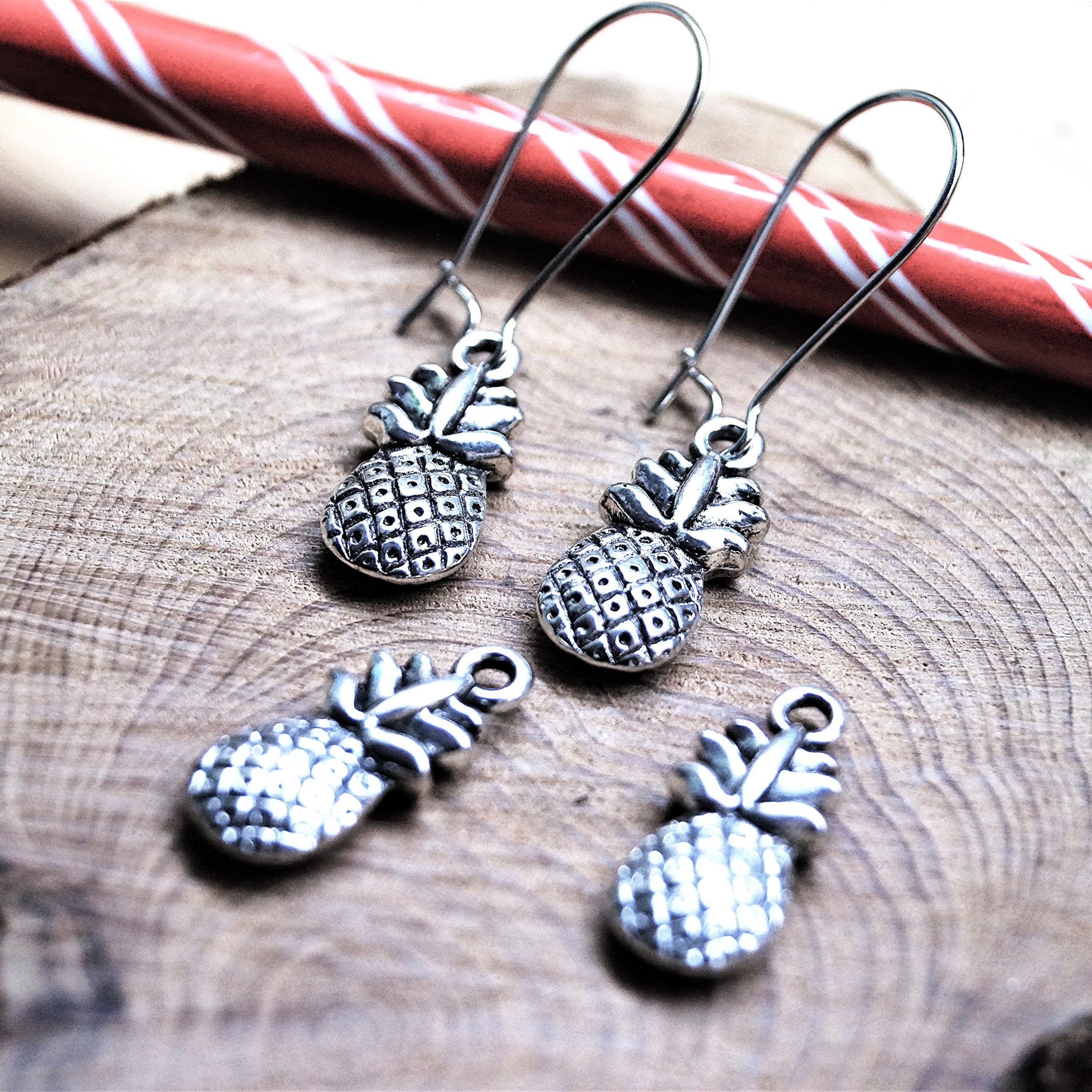 Pendentifs ananas en métal argenté 19*9 mm – Image 7