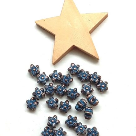 Perles fleurs vintage patine bleue 7 mm par 20 – Image 7