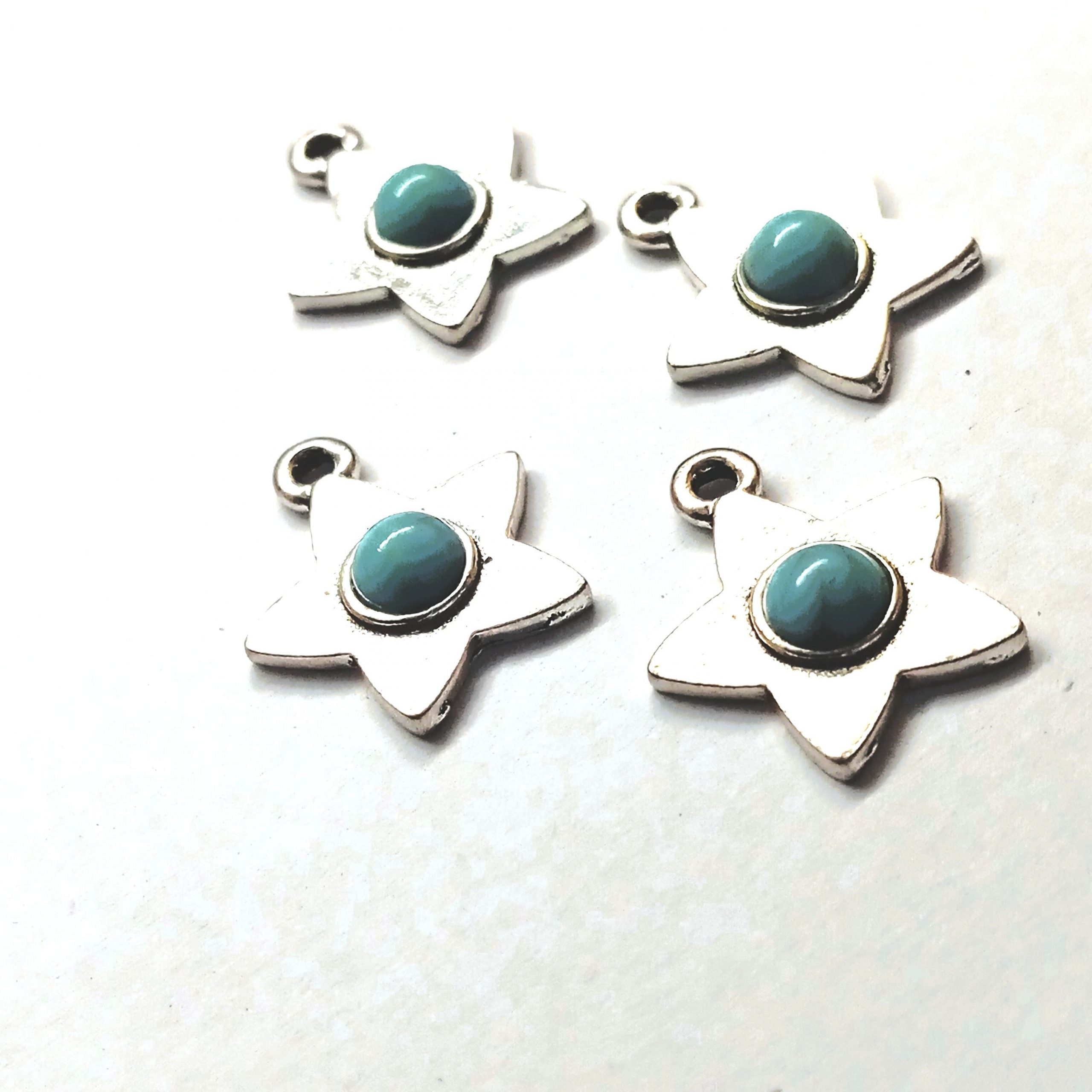 Breloques étoile argentée et howlite bleue 17mm par 2 – Image 5
