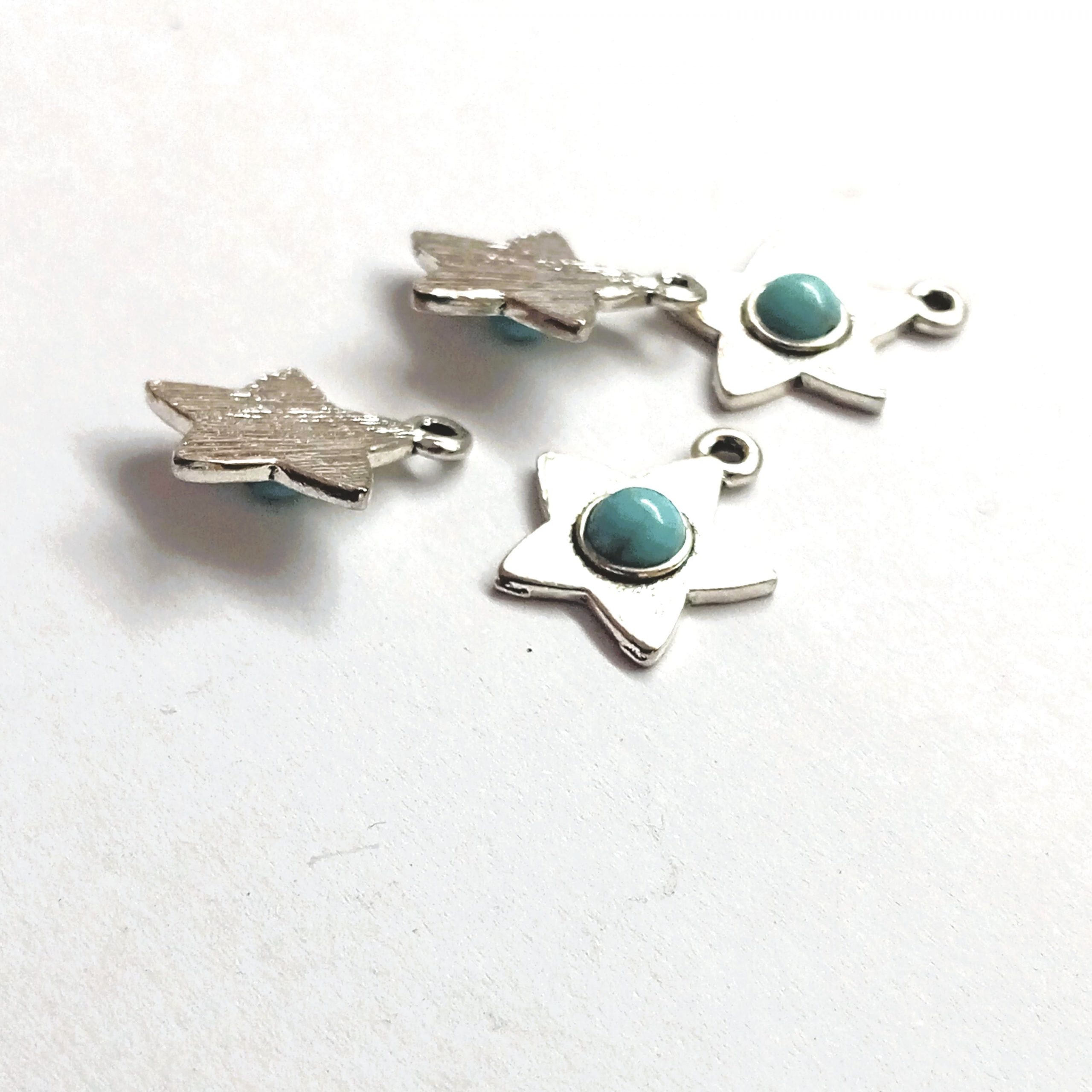 Breloques étoile argentée et howlite bleue 17mm par 2 – Image 8