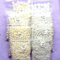 Perles rondes acryliques Beige et Blanc 4 à 10mm