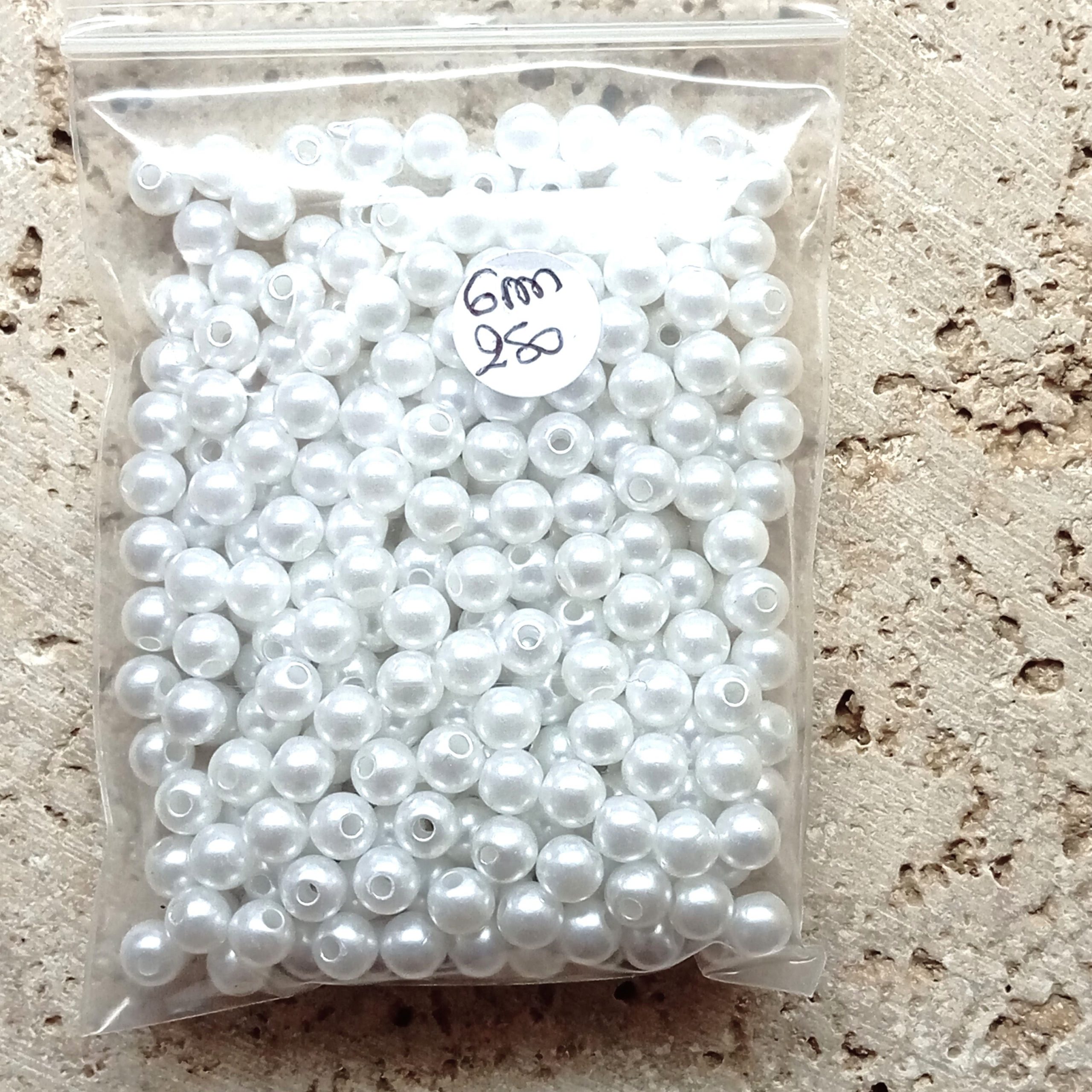 Perles rondes acryliques Beige et Blanc 4 à 10mm – Image 6