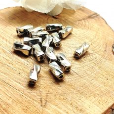 Perles tubes torsadés argentés 8mm par lot de 20
