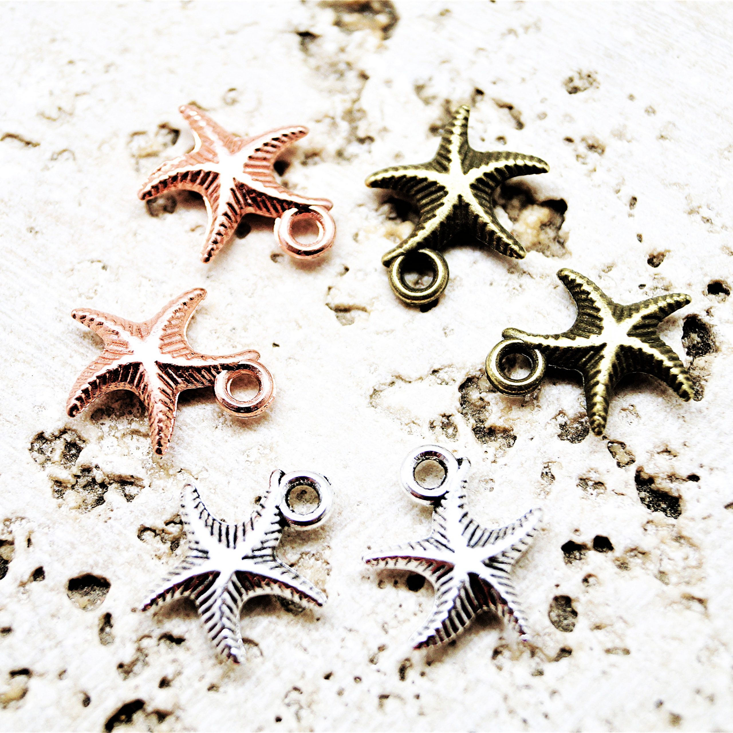 Lot de 10 breloques étoiles de mer en métal 17x14mm – Image 2