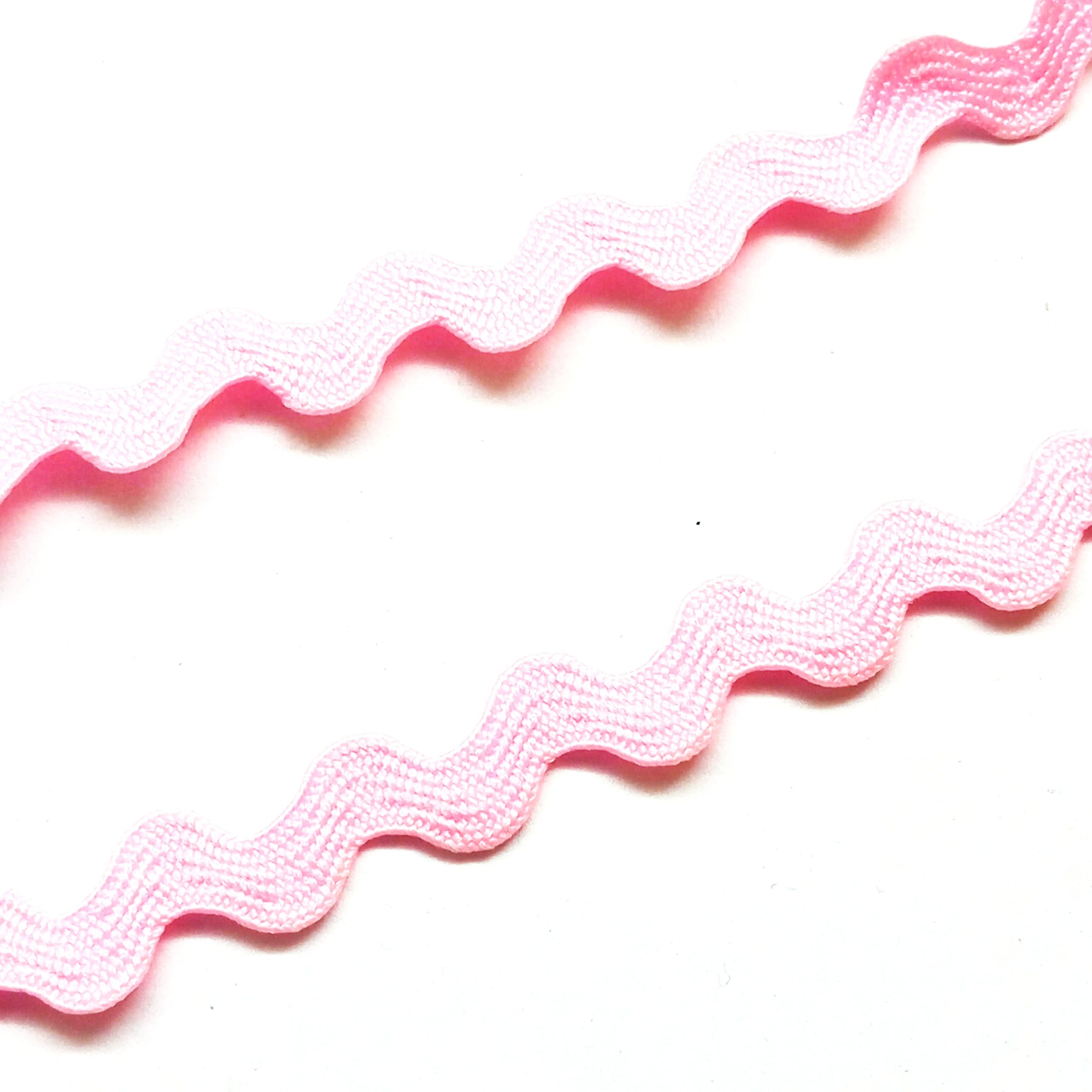 Ruban Zig Zag 5mm en coupon de 4 mètres rose ou bleu – Image 10